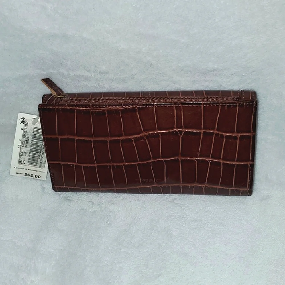 NWT Vintage Westport Collection Croc Embossed Leather Long Checkbook Wallet